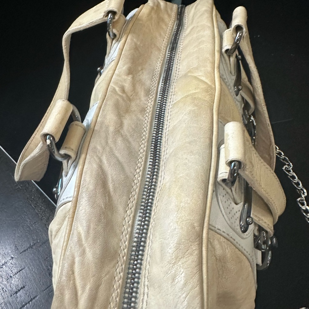 Balenciaga Vintage Cream and Beige Leather Shoulder Bag /Crossbody - Picture 6 of 16